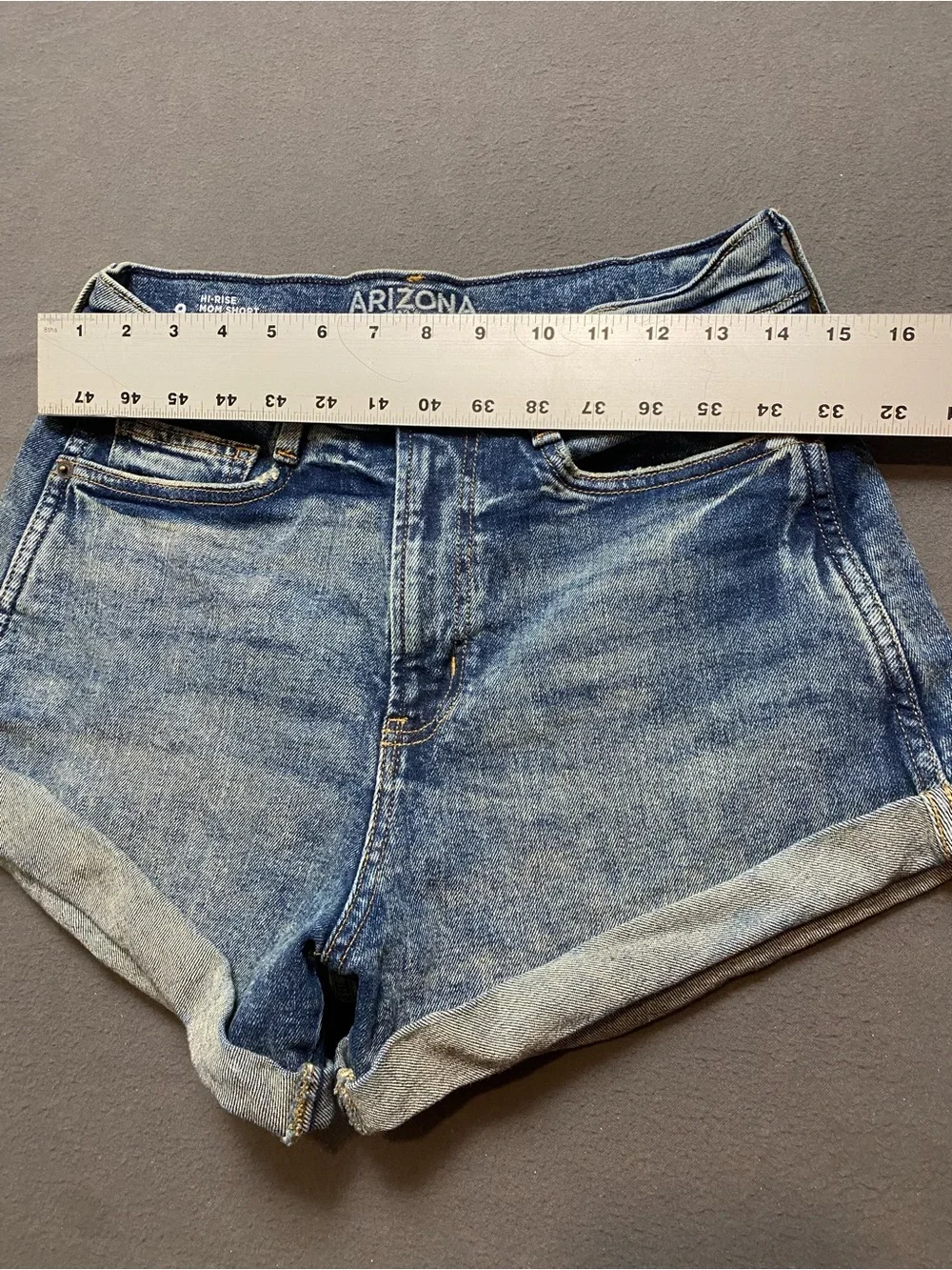 Arizona Distressed Size 9 Hi-Rise Mom Shorts Light Blue Roll-Cuff 3” Inseam